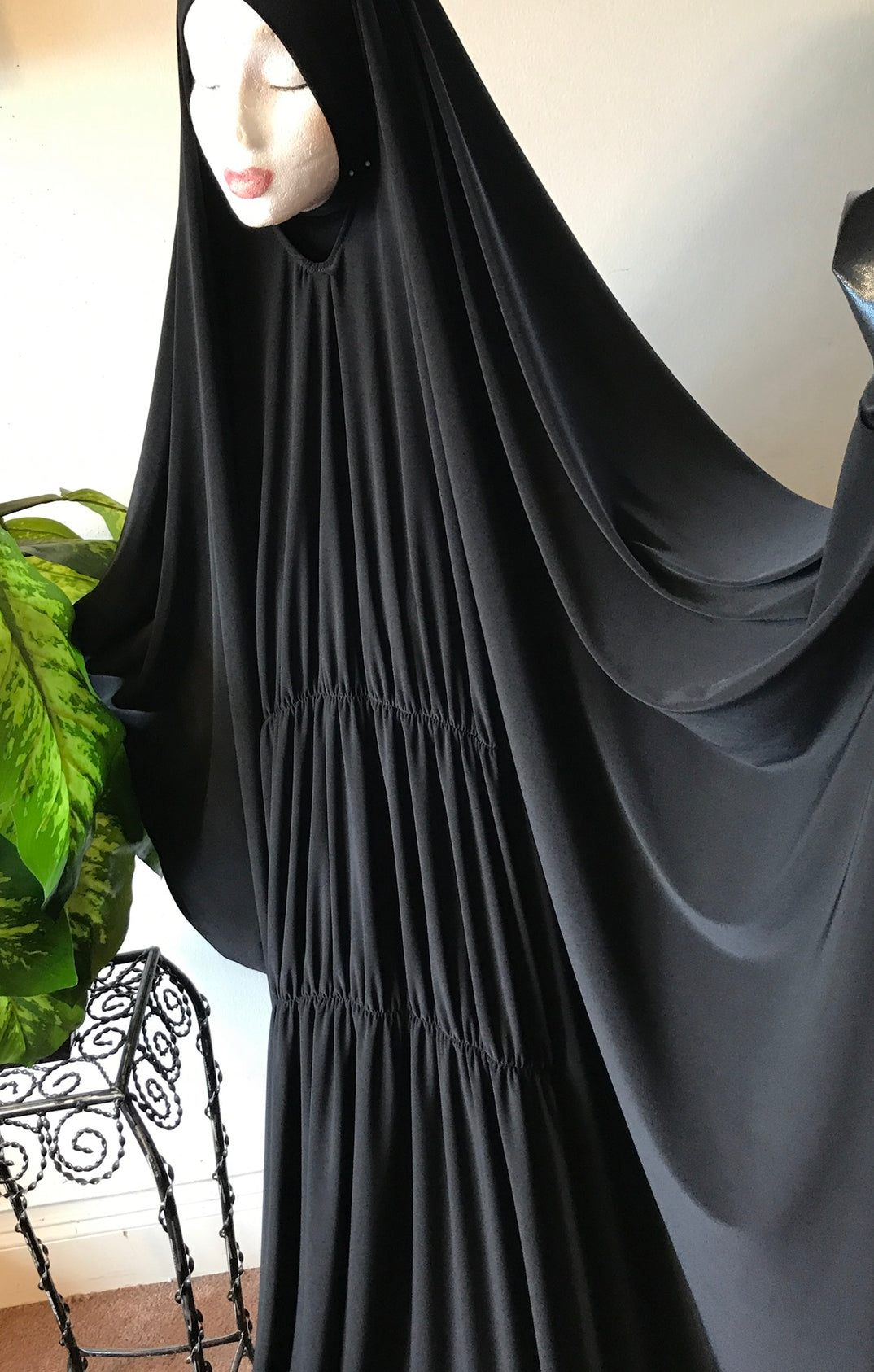 Gathered front overhead