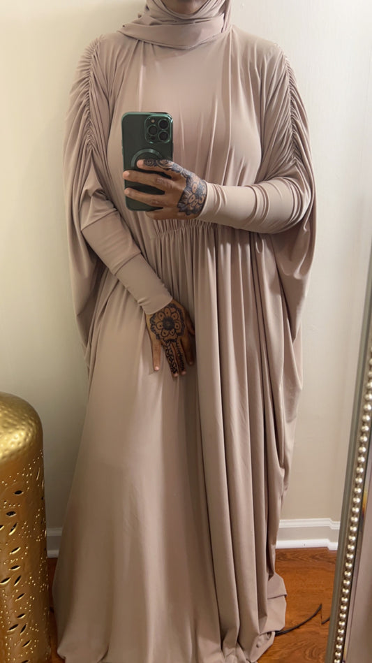 Gathered oversized khaftan
